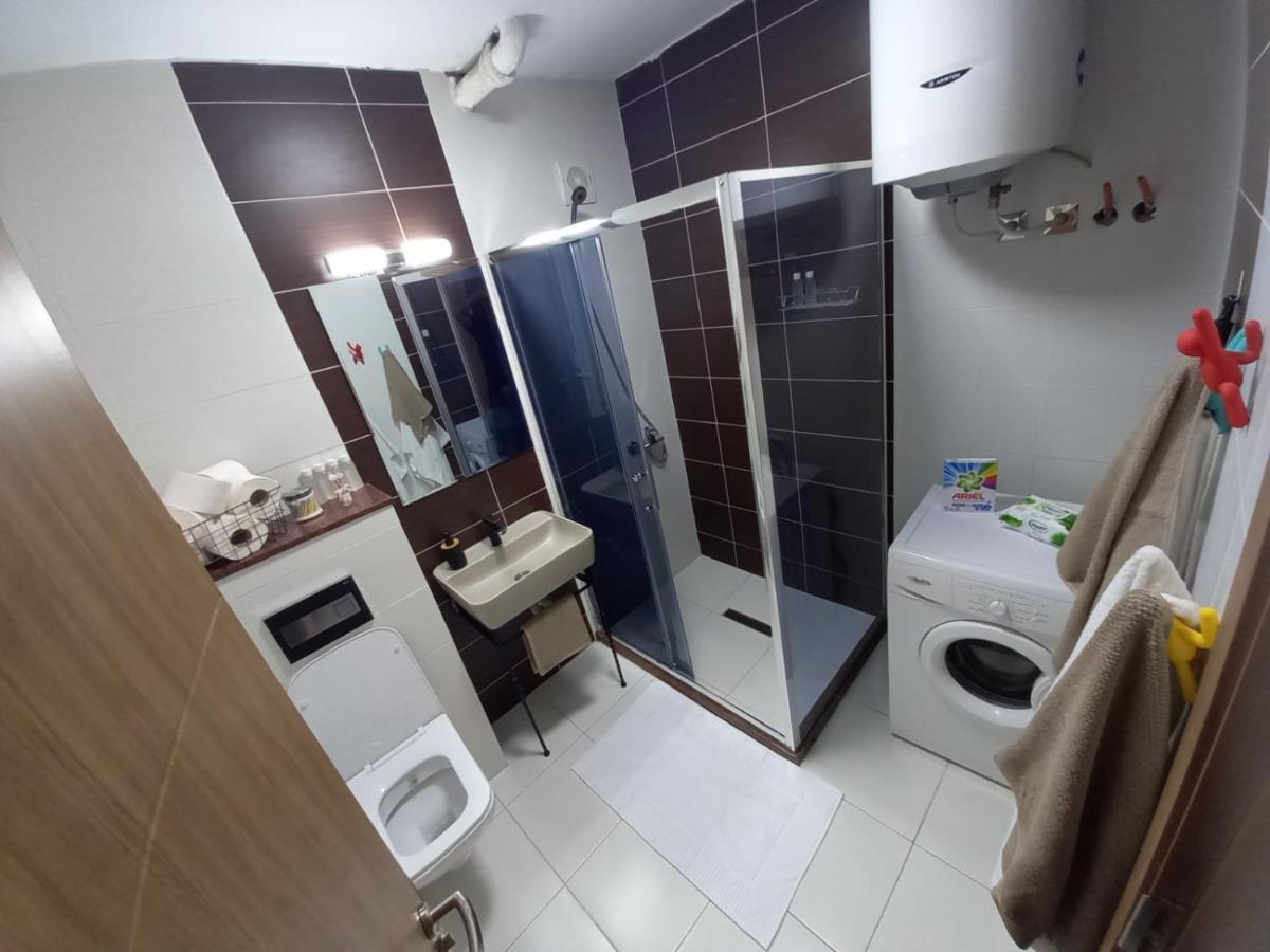 Aaa Apartment Prishtinë Ngoại thất bức ảnh